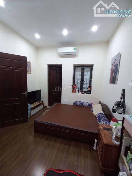 Siêu phẩm nhà riêng Thái Hà. Lô góc 3 mặt thoáng. Ngõ nông,Nhà mới dọn đến ở ngay