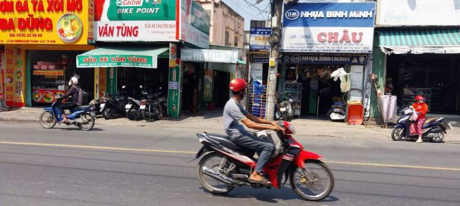 BÁN NHÀ MẶT TIỀN LÊ VĂN KHƯƠNG HIỆP THÀNH Q12 - NGAY SIÊU THỊ MEGA MARKET( METRO CŨ)/ NHÀ - 1