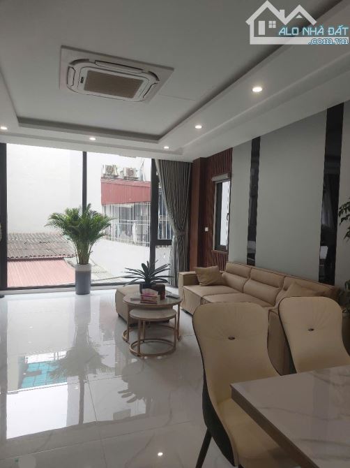 Bồ Đề, 56m2, 6 tầng, ô tô qua nhà, thang máy mới koong, tiện ích tràn ngập, ở sướng. - 1