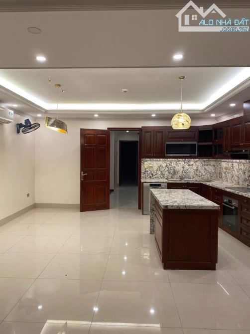 PHỐ NHẬT CHIÊU - HỒ TÂY - 7T THANG MÁY x 53M2 - 20M RA HỒ - Ô TÔ DỪNG ĐỖ 24/24, Ô TÔ ĐỖ CỬ - 1