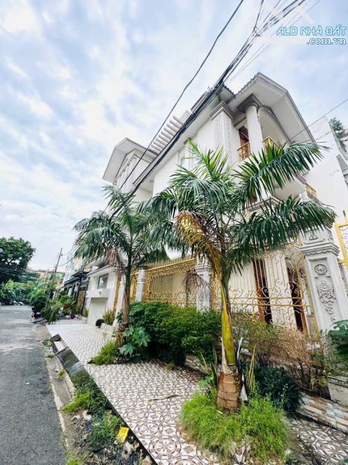 BIỆT THỰ KHU TÊN LỬA 9x20m VAY BANK 15 TỶ BÁN 31 TỶ TL. - 1