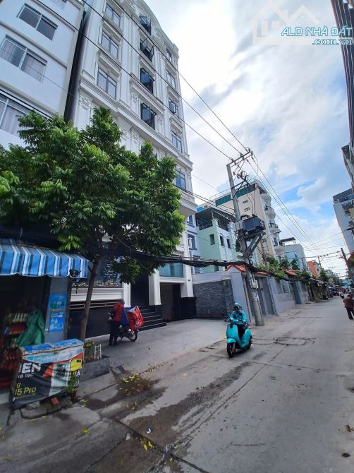 Nhà HXH Nguyễn Thị Thập, Tân Mỹ 5,4x30 tiện xây CHDV - 1