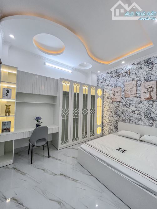NHÀ MẶT TIỀN TÔ VĨNH DIỆN GẦN BV NHI VÀ ĐH FPT - 12