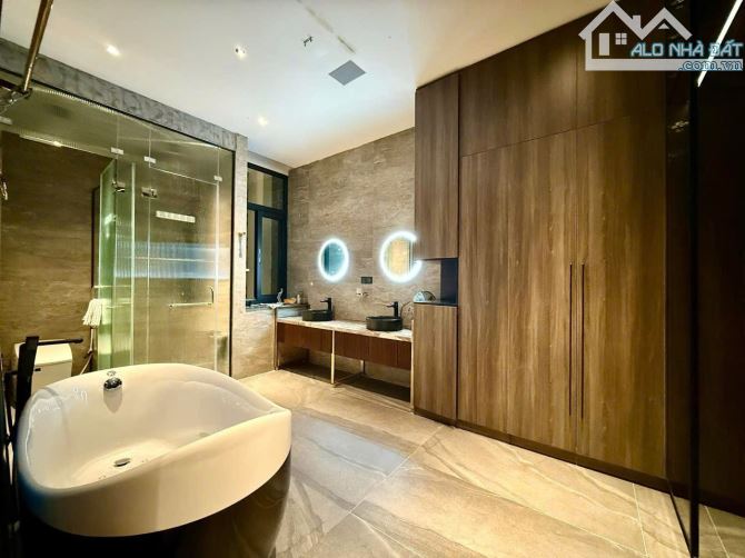 SIÊU PHẨM 7 TẦNG MẶT PHỐ KINH DOANH HẢI CHÂU-Đường THANH SƠN 2 -77 M2-HƠN 11 TỶ - 13