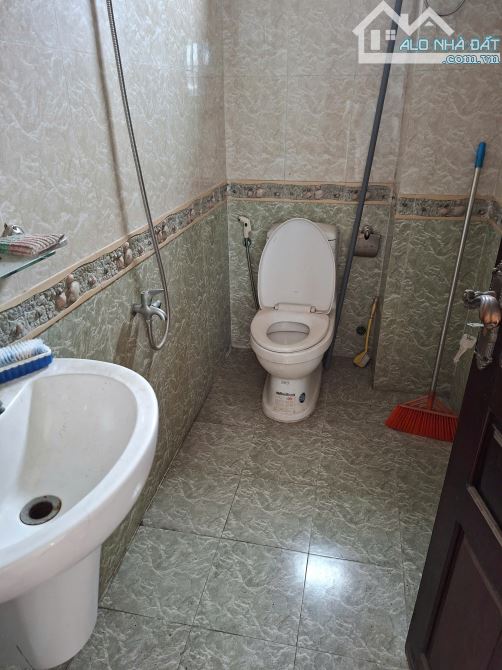 🎑🎑CHO THUÊ NHÀ 3 TẦNG KIỆT XE TẢI: NÚI THÀNH - HÒA CƯỜNG - HẢI CHÂU - CÓ SÂN Ô TÔ - 14