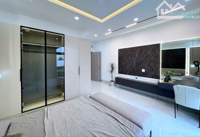 Bán Gấp Nhà Đẹp 2 Tỷ 500 – 4PN, 240m² – Hẻm Ô Tô – Gần Trung Tâm Thủ Dầu Một - 16