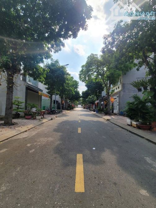 4Tỷ100__Nhà 1T2L KDC đồng bộ gần đường Mỹ Phước Tân Vạn và KCN Tân Đông Hiệp B - 16
