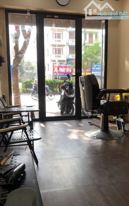 🏙️ MẶT PHỐ NGUYỄN VĂN CỪ – VỊ TRÍ VÀNG – KINH DOANH ĐỈNH – XÁC ĐỊNH BÁN ĐẤT - 2