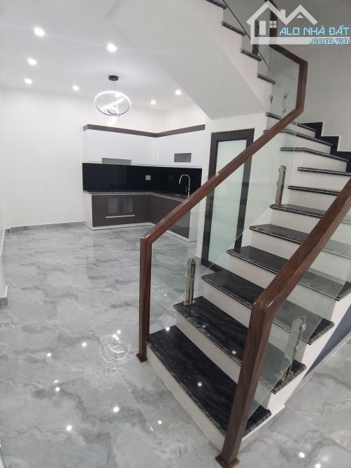 Còn duy nhất 1 căn 3 tầng độc lập tại Phú Xá Đông Hải.47m2 ngõ ô tô đỗ cửa giá 2,7 tỷ tt - 2