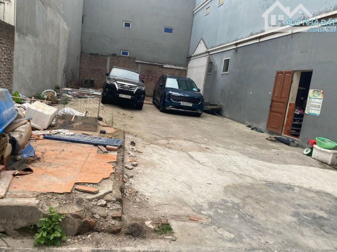 KHÔNG NHANH LÀ BAY!! BÁN ĐẤT VIỆT HƯNG LONG BIÊN 75m2, MT 5m, đường ô tô tải - Giá 10 tỷ - 2