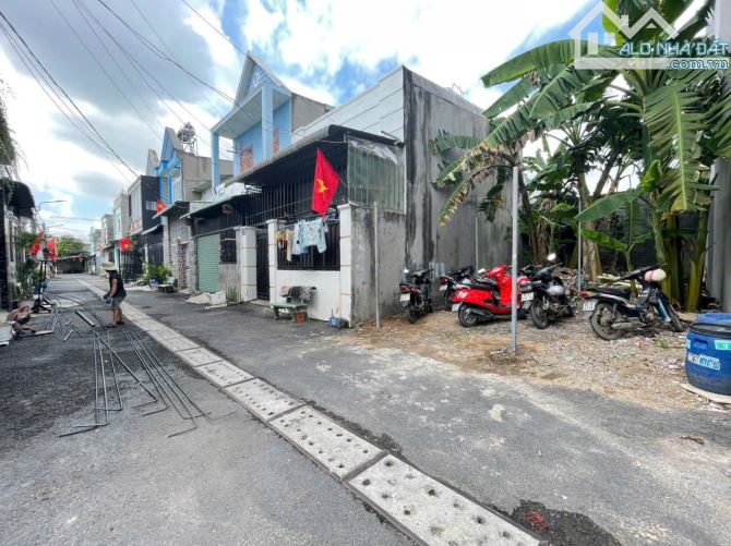 Đất gần chợ Phú An, đường ô tô thông, sổ riêng, xây tự do, 2368 Thuận An Bình Dương - 2