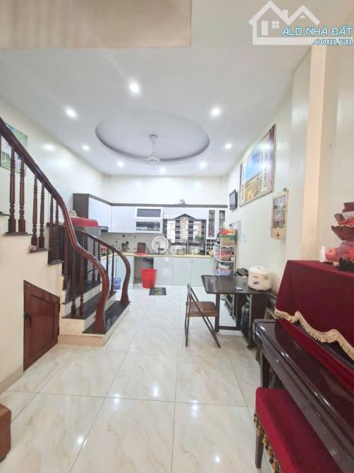 🏡 Nhà đẹp Nam Từ Liêm - DT 60m² - Gara ô tô , 🚘 ô tô 7 chỗ qua nhà 📍Vị trí đắc địa , gầ - 2