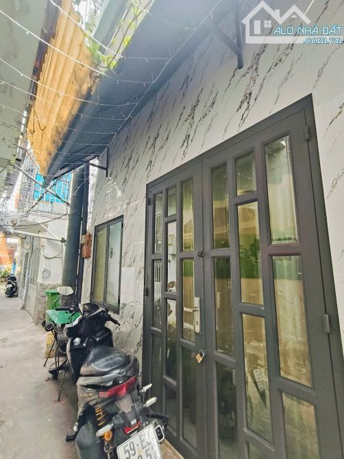 Nhà 2 tầng đường THẠNH LỘC 27 phường THẠNH LỘC Q12,dt 26,3m²(4,4mx6m)💰2,45 tỷ - 2