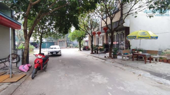 BÁN ĐẤT DV YÊN NGHĨA, 50M, VỈA HÈ, 9.9T - 2