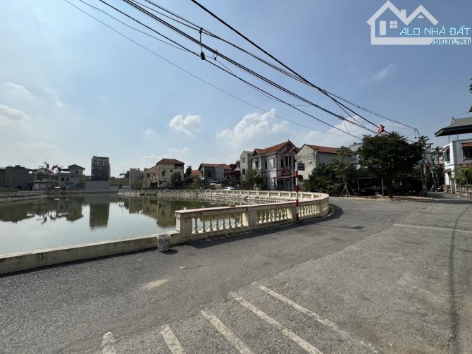 BÁN ĐẤT P CỰ KHỐI LONG BIÊN,98M² GIÁ 4,5 TỶ. Ô TÔ TRÁNH.VỈA HÈ ,MẶT HỒ  - HAI MẶT TIỀN - Ô - 2
