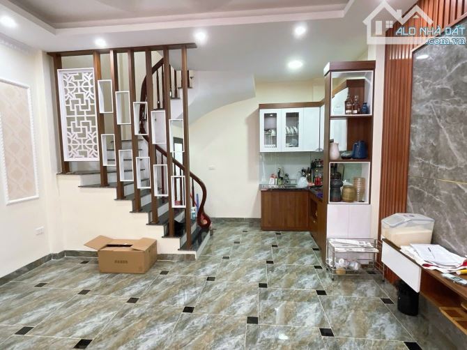 BÁN NHÀ RIÊNG TRIỀU KHÚC  38M²  5 TẦNG PHÂN LÔ KINH DOANH – 6 TỶ - 2