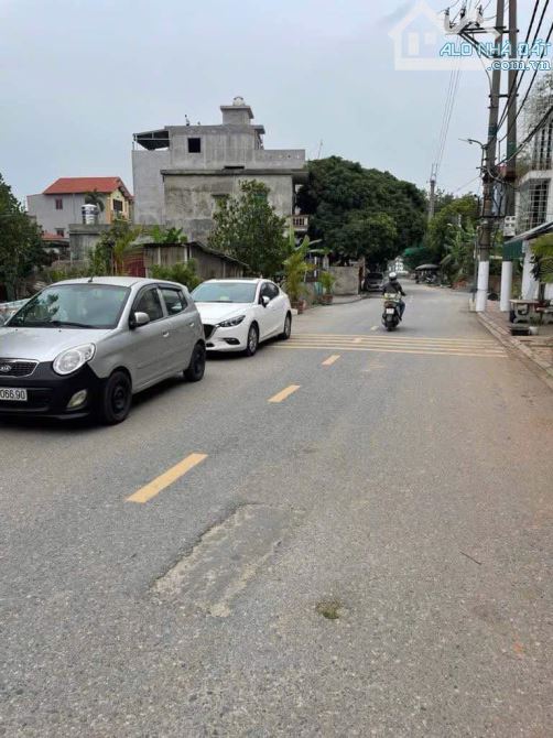 PHÚC LỢI LONG BIÊN CẦN BÁN ĐẤT ĐẸP VUÔNG VẮN - NGÕ RỘNG Ô TÔ TRÁNH - VỊ TRÍ SÁNG GIÁ TƯƠNG - 2