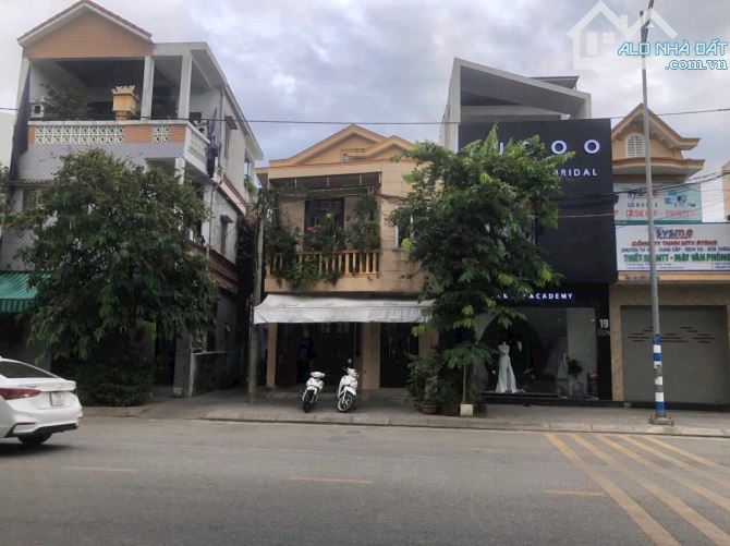 BÁN NHÀ 2 TẦNG HAI MẶT TIỀN ĐƯỜNG LÂM HOÀNG TRUNG TÂM THÀNH PHỐ HUẾ 6.X TỶ - 2