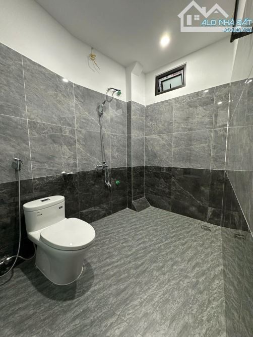 Bán nhà Phương Mai, Lê Thanh Nghị, Đống Đa, 62m2, 5 tầng, 8 tỷ, ngõ thoáng, gần phố - 2