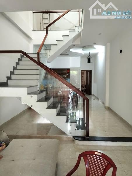 💥💥NHÀ 3 TẦNG KIÊN CỐ MẶT TIỀN PHƯỚC TƯỜNG SÁT TÔN ĐẢN - VỊ TRÍ ĐẸP. GIÁ SỐC💥💥 - 2