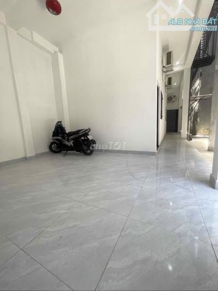 🔥CƠ HỘI ĐẦU TƯ DÒNG TIỀN CỰC TỐT – NHÀ MỚI XÂY 17 PHÒNG CAO CẤP- GIÁ TỐT - 2