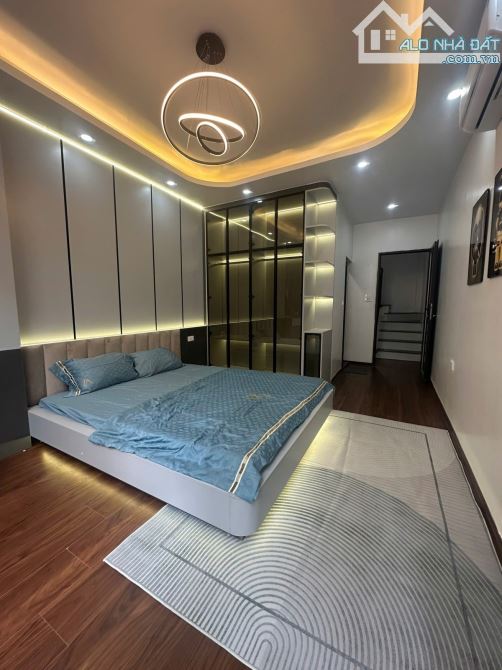 Ngõ chợ Khâm Thiên Đống Đa 4 tầng 3 ngủ full nội thất 5 tỷ 68 - 2