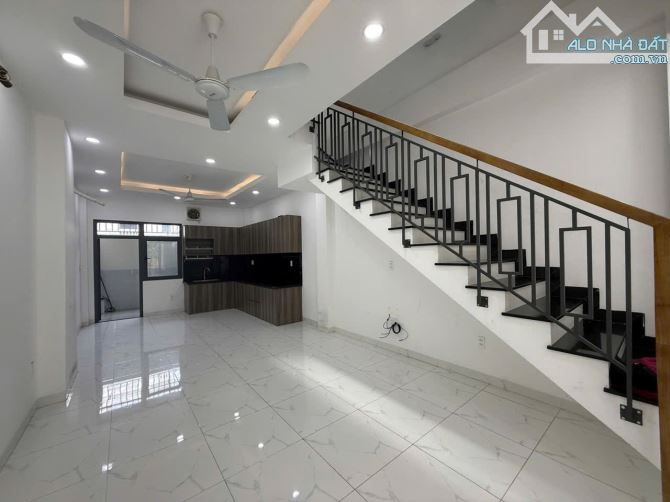 BÁN NHÀ HẺM XE HƠI THÔNG - NGUYỄN VĂN YẾN - TTH - TÂN PHÚ - 60M2 - 5TẦNG - 8tỷ8 TL - 2