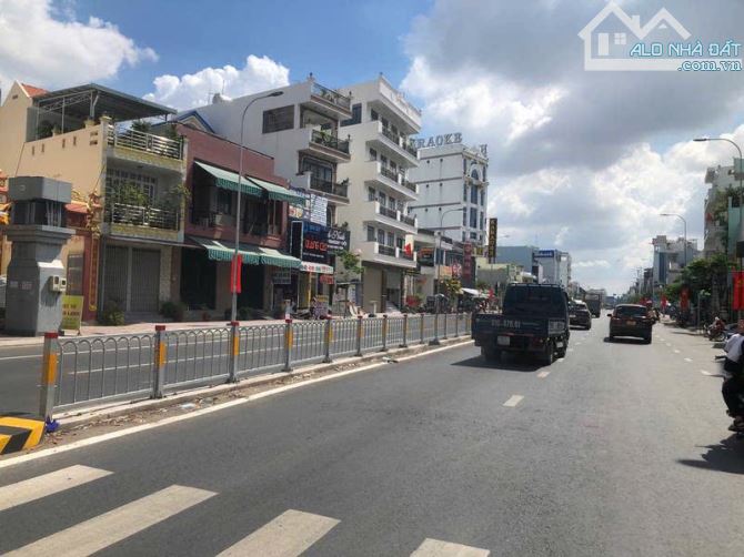 Q.BÌNH TÂN-P.BÌNH HƯNG HOÀ-TÂN KỲ TÂN QUÝ -NHÀ MẶT TIỀN -72M2-5WC-NHỈNH 28 TỶ. - 2