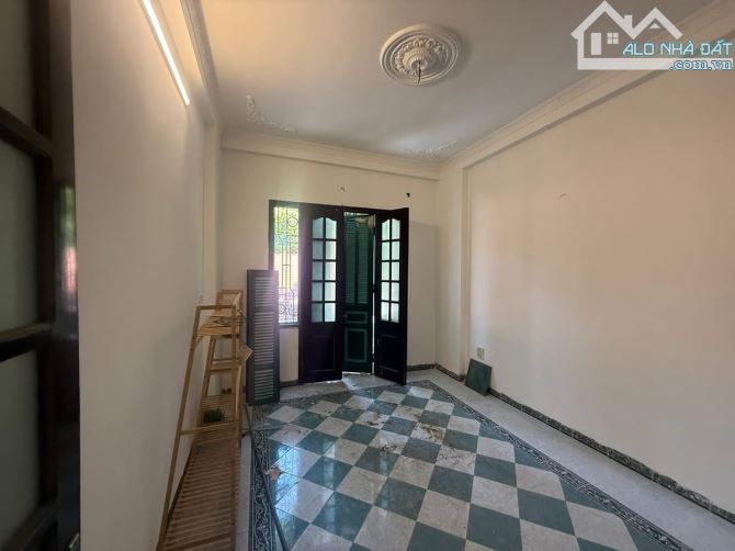 Khuất Duy Tiến - Phân lô oto, vỉa hè, kinh doanh - 46m*5T - 20.5 Tỷ - Không đăng ảo - 2