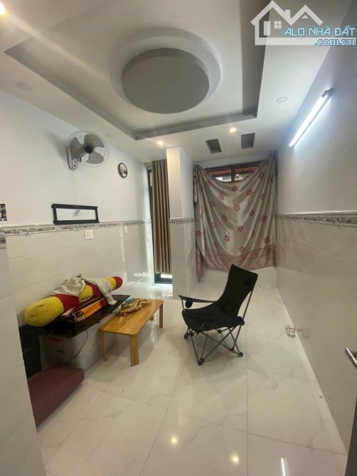 Bán nhà  3 lầu hẻm 167 Huỳnh Tấn Phát, Q7, Dt 5,8 x12m. Giá 5,95 tỷ - 2
