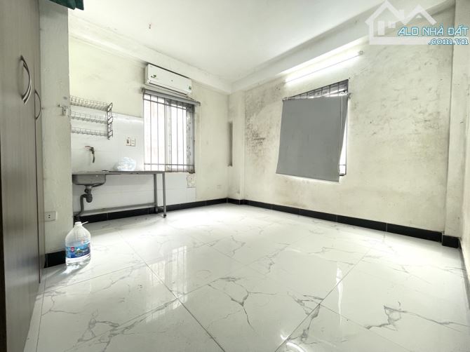 Bán Đất Tặng Nhà Phố Đào Tấn -Sổ Đỏ 45m2: Mt 4.8m -1 Tầng Lô Góc - 2