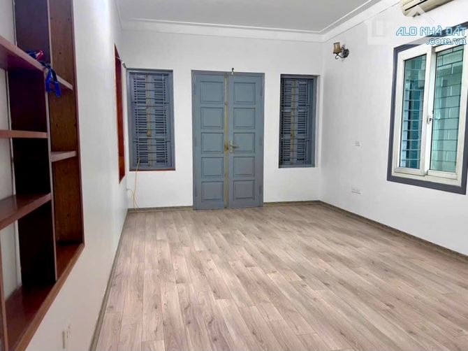 💥 MINH KHAI - 40m2 - 5 TẦNG - MẶT TIỀN RỘNG 4m - NHÀ DÂN XÂY CHẮC CHẮN - CHỈ 6,5 TỶ - 2