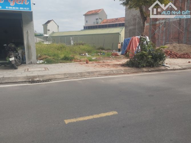Bán đất mặt tiền Chợ Hàng Rượu giá tốt - 2