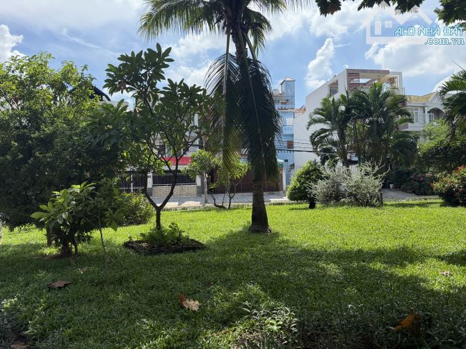 BÁN NHÀ LÊ CƠ, VIEW CÔNG VIÊN, 90m2 4.5x20m, NT CAO CẤP, NHỈNH 11 TỶ. - 2