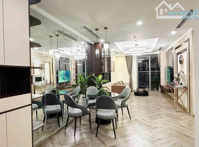 chủ gửi bán căn hộ Tại Ecogreen 286 Nguyễn xiển 95m2 3 ngủ full đồ tầng đẹp view thoáng - 2