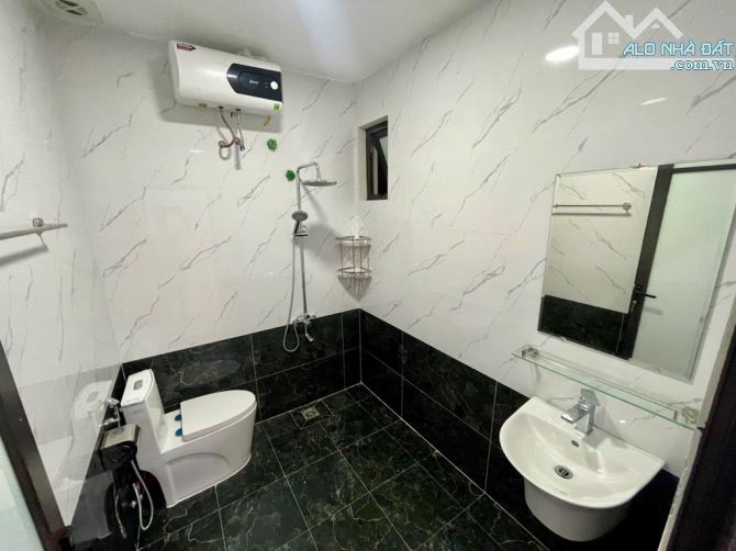 Bán nhà riêng tại Bát Khối, Cự Khối, Long Biên, Hà Nội, giá cực chất 4,4 tỷ, 30m2 - 2