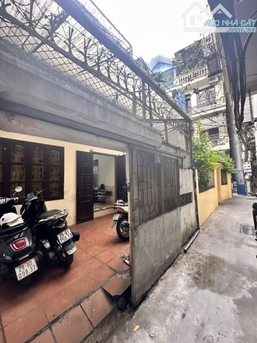 Bán nhà trần khát chân 3 tầng gần phố hai bà trưng - 2