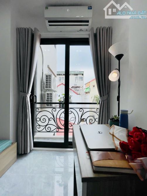 💥💥GIẢM CHÀO 2 TỶ - TÒA NHÀ 10 TẦNG 7 CHỖ ĐỖ CỬA CẦU GIẤY - CHO THUÊ 4 TỶ/NĂM - 2