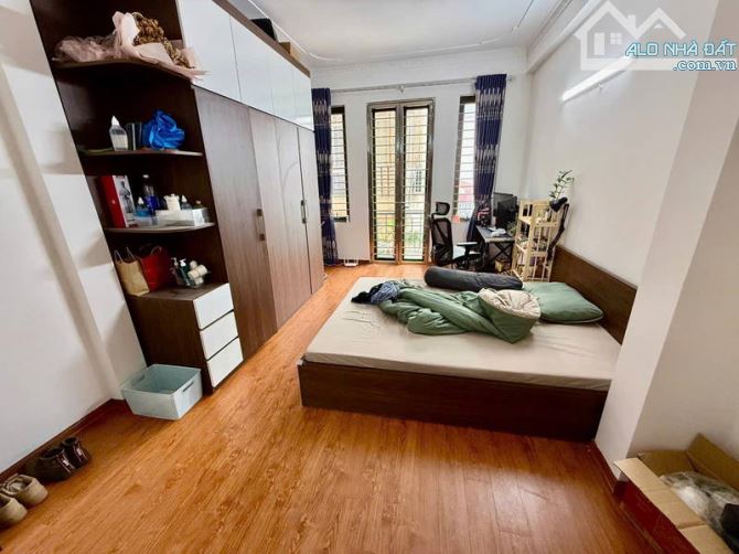 Cần bán nhà phố Đào Tấn 45m2 5 tầng 4,3m mặt tiền 10tỷ - 2