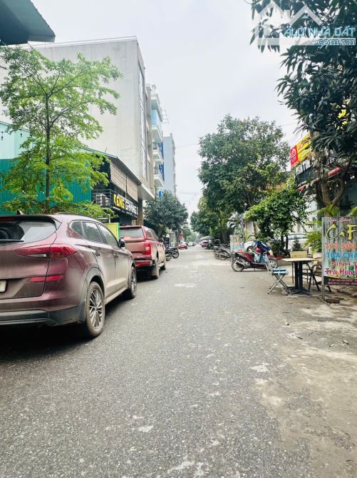 RẺ - ĐẸP - HIẾM  + ĐẤT PHÂN LÔ - KHU V.I.P  - KHU 3,5HA VĂN GIANG ( HƯNG YÊN) NHÀ 4 TẦNG - - 2