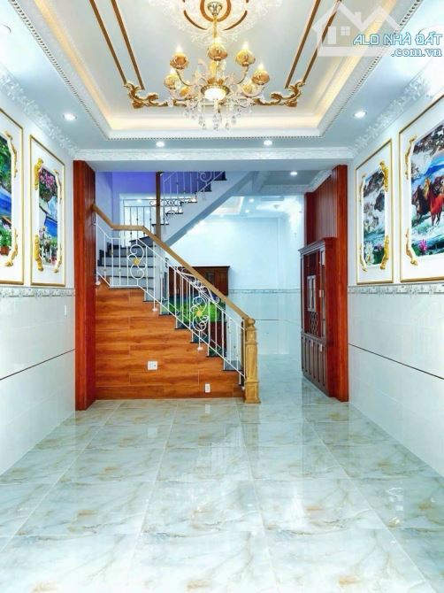 BÁN NHÀ - HẺM XE HƠi - 3 Tầng BTCT - 45m2 - 2