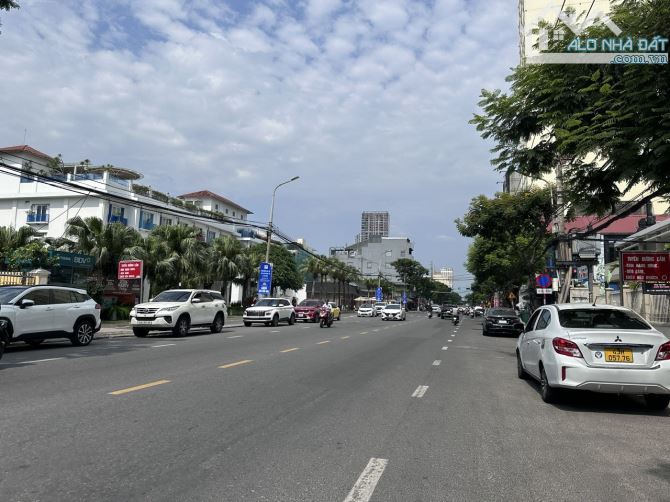 BÁN LÔ ĐẤT LỚN PHỐ BIỂN SƠN TRÀ - 150M2,  MẶT TIỀN 7M - GIÁ CHỈ HƠN 12 TỶ - 2