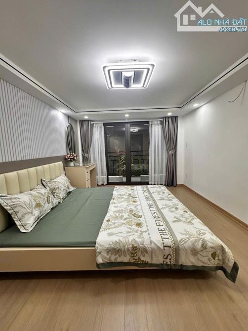 SIÊU PHẨM PHÂN KHÚC 5 TỶ 4 TẦNG ĐẸP LONG LANH SỔ ĐẸP NỞ HẬU - 2