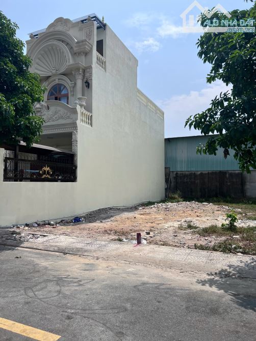 Đất Long Thành cần bán do ngộp giá sốc 1ty8 trên 100m2 - 2