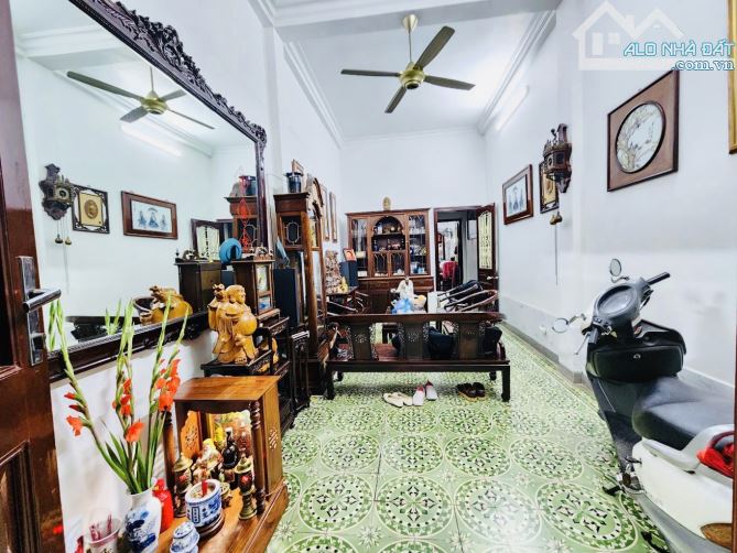 BÁN NHÀ PHỐ LÊ QUÝ ĐÔN- Q. HBT  NHÀ ĐẸP- HAI MẶT NGÕ- 5m RA PHỐ- 56m2- 4 TẦNG- 11.95 TỶ - 2