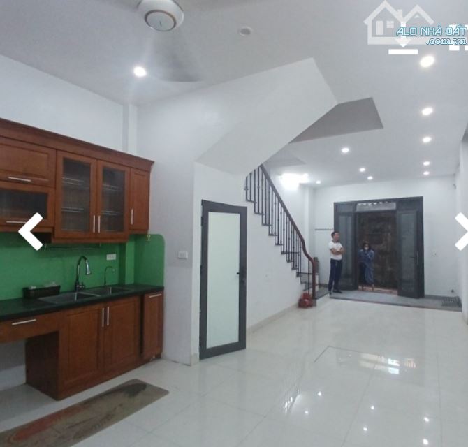 BÁN NHÀ NGÔ THÌ NHẬM HÀ ĐÔNG 48M2;4 TẦNG;MẶT 4M;4 PN;8,5 TỶ.NHÀ TRUNG TÂM QUẬN,ĐỦ CÔNG NĂN - 2