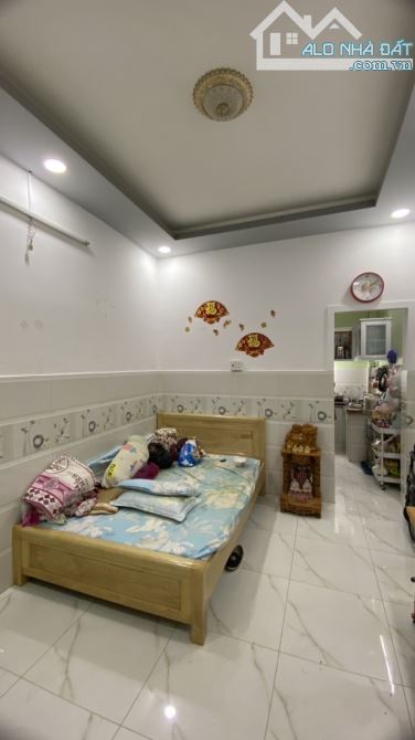 🔥PHƯỜNG 5 BÌNH THẠNH 🔥- SÁT MẶT TIỀN ĐƯỜNG CHÍNH - 35M2 - SỔ VUÔNG - NỞ HẬU - 🌸CHỈ 5.5 - 2