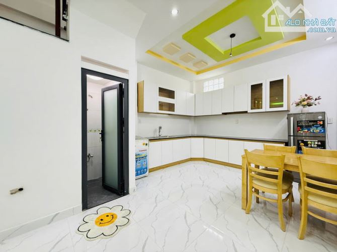 HÀNG HIẾM NGANG 4M - 44M2 - 3 TẦNG - CHƯA QUA ĐẦU TƯ - HẺM XE HƠI BÙI QUANG LÀ 6,35 TỶ - 2