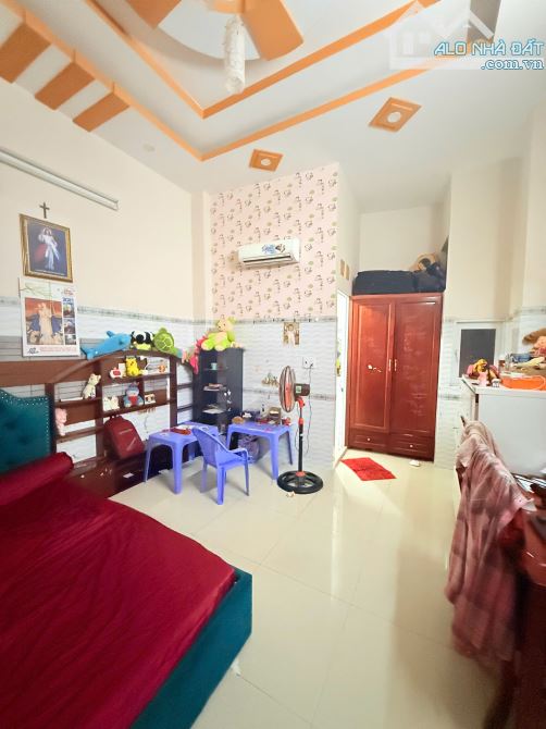HẺM 6M THÔNG NHÀ 3 TẦNG MỚI ĐẸP - HƯƠNG LỘ 2 - GIÁP TÂN PHÚ - 50M2 - SỔ ĐẸP HOÀN CÔNG ĐỦ - 2