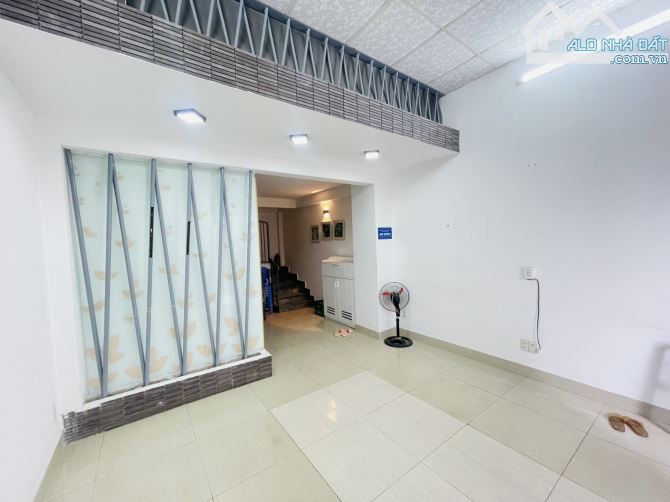 BÁN NHÀ SƠN TRÀ - GẦN BIỂN MỸ KHÊ - KIỆT ÔTÔ SÁT MT PHẠM CỰ LƯỢNG 👉 GIÁ 3.5 tỷ   ☎️ : 096 - 2